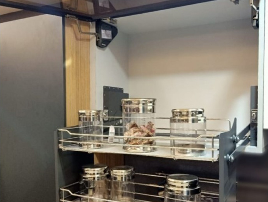 Kitchen Pulldown System 900mm - Soft Close